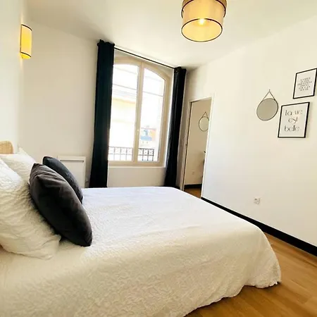 Appartement - Place Du Forum - Cathédrale Hyper Centre