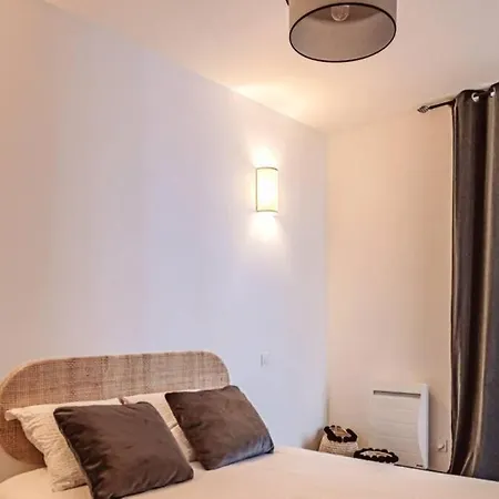 Appartement - Place Du Forum - Cathédrale Hyper Centre